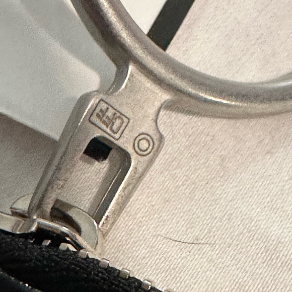 Off-White VIRGIL ABLOH 2013 Leather Clutch“NOTHING NEW” Collection - Picture 9 of 15